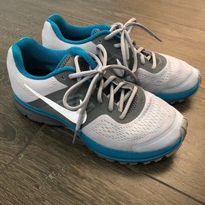 Nike Pegasus 8 LIKE NEW!